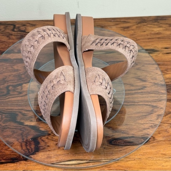 Indigo Rd Terrey Slide Sandal - Picture 8 of 11